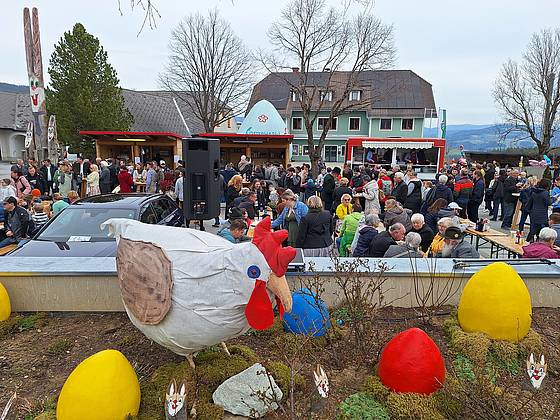 Osterhasenkirtag am Dorfplatz
